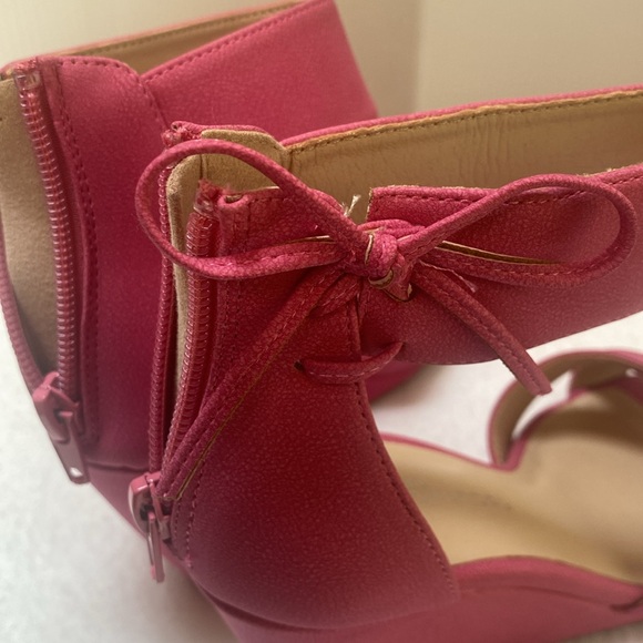 Chinese Laundry Wedge Heel Pink shoes. Size 5.5 - Picture 12 of 12